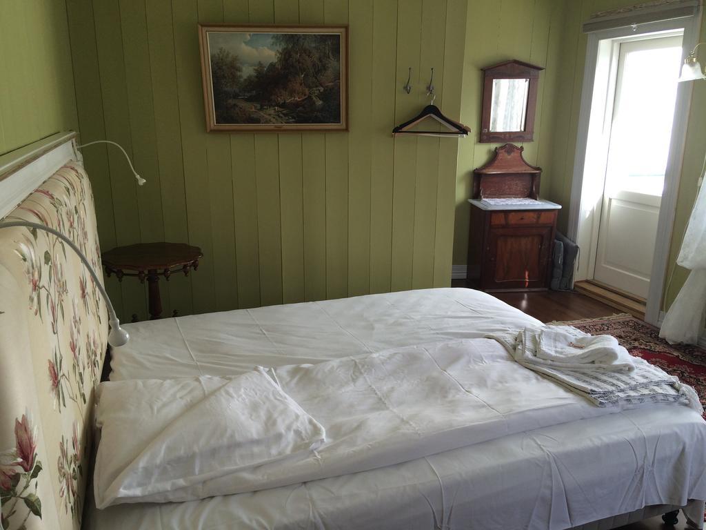 Gjestehuset Ibsen Grimstad  Exteriér fotografie